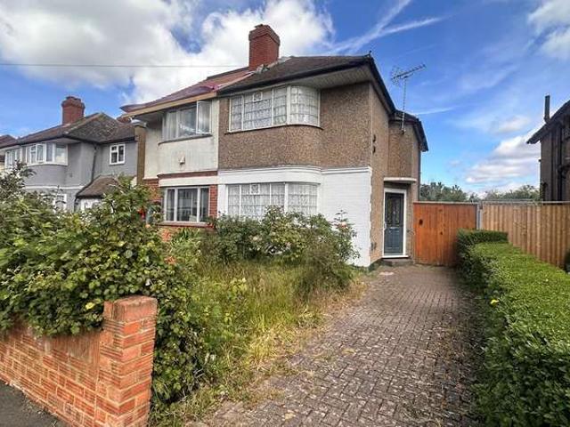 Farm for sale in London Borough of Hounslow, Greater London