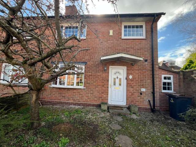 Farm for rent in Fox Hollies, West Midlands