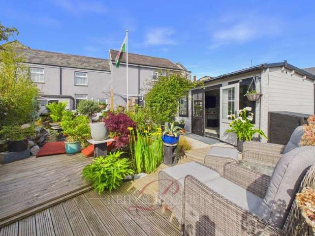 Farm for sale in Holywell, Wales