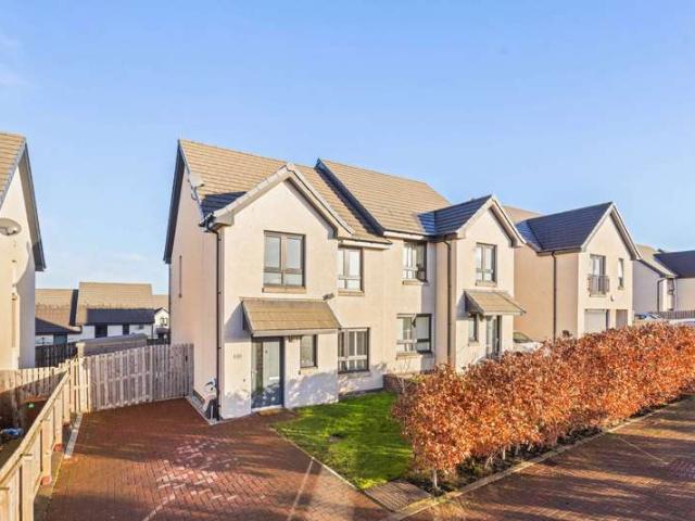 Farm for sale in Greendykes, Craigmillar