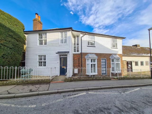 Farm for rent in Cross In Hand, East Sussex