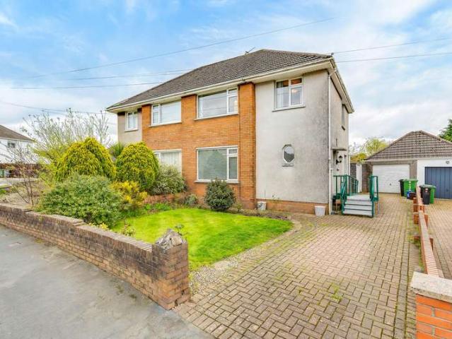 Farm for sale in Falcon Lodge, Wales