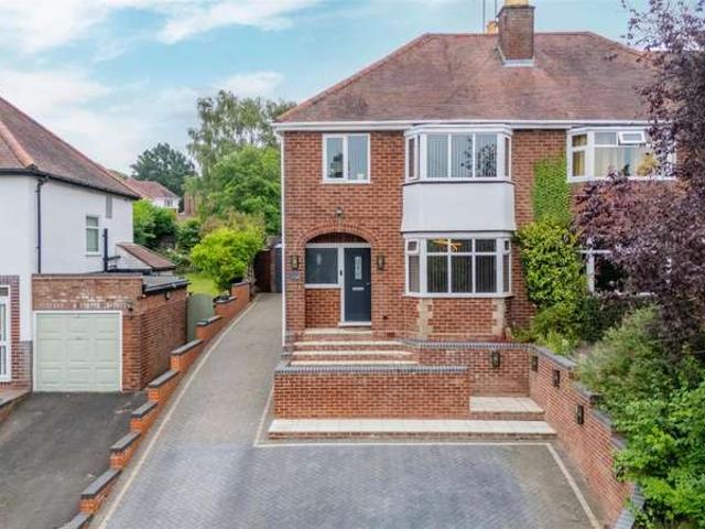 Farm for sale in Stourbridge, West Midlands