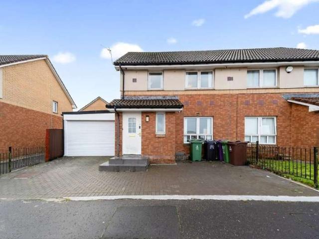 Farm for sale in Carmunnock, Scotland