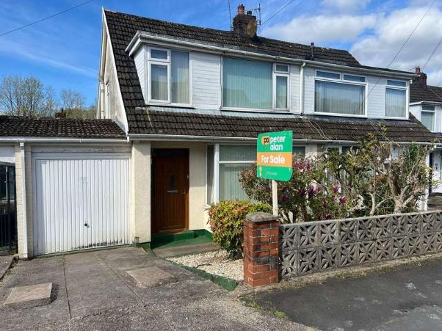 Farm for sale in Dunvant, Wales
