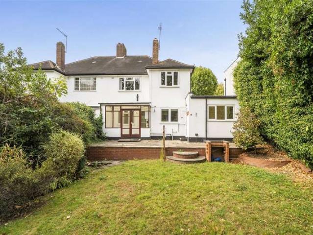 Farm for sale in London Borough of Brent, Greater London