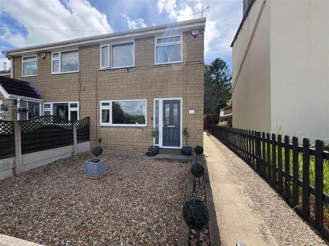 Farm for sale in Firthcliffe, Liversedge