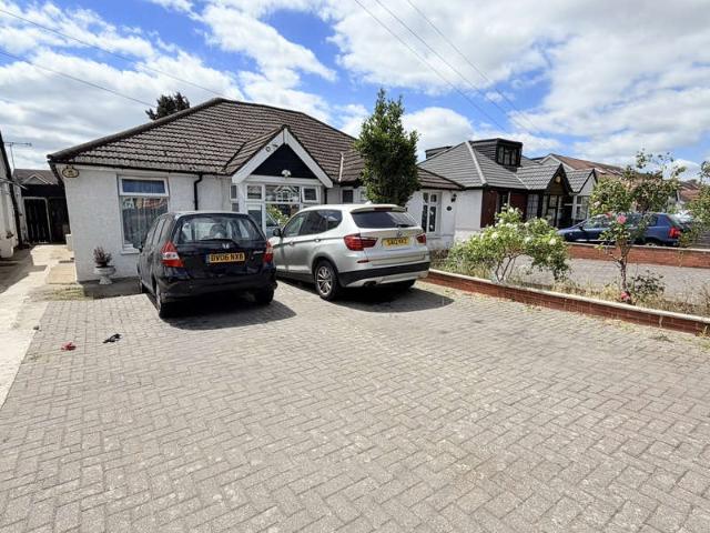 Farm for sale in Hayes, Greater London