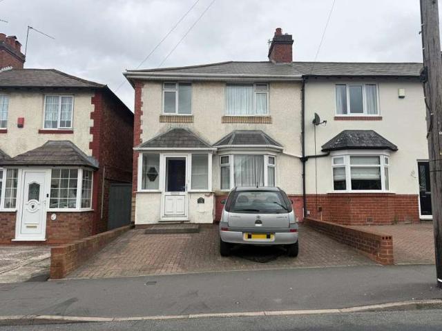 Farm for sale in Hall End, West Bromwich