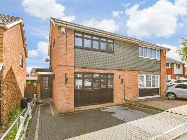 Farm for sale in Collier Row, Greater London