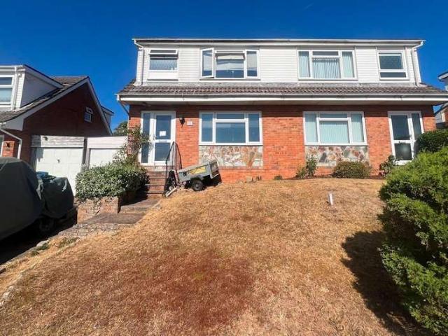 Farm for sale in Brixington, Budlake