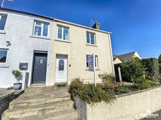 Farm for sale in Saundersfoot, Wales