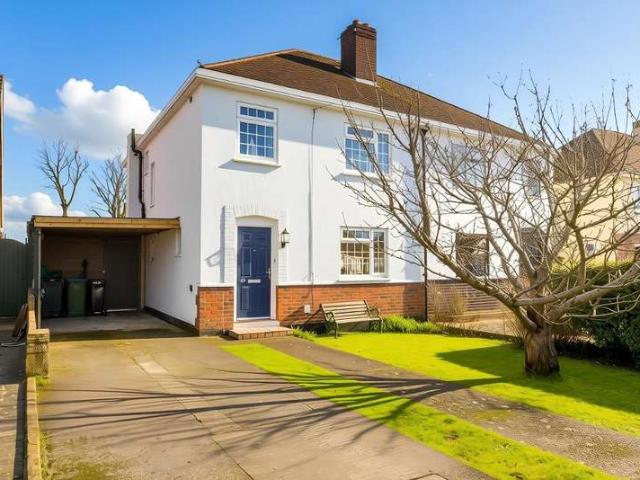 Farm for sale in Bersted, Clapham