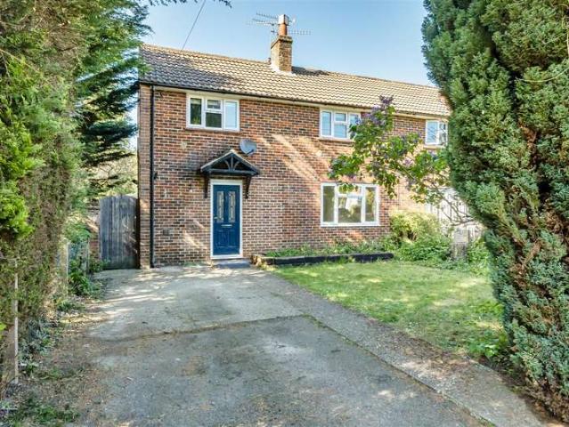 Farm for sale in Buckler's Park, Crowthorne