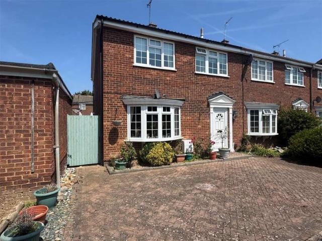 Farm for sale in Alton Barnes, Essex