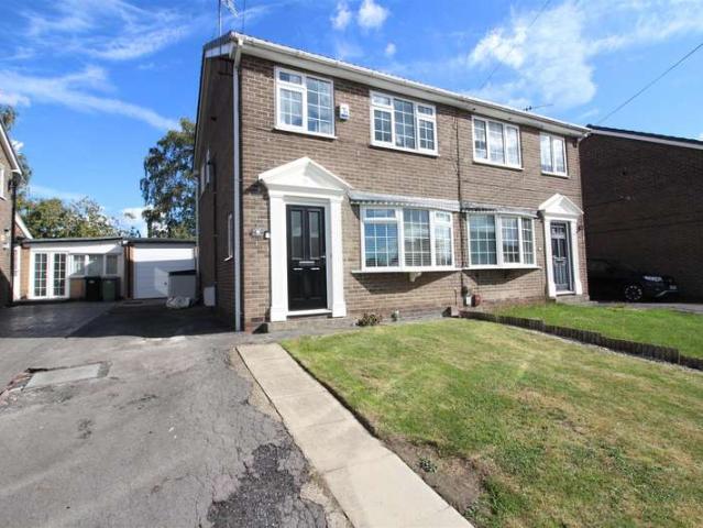 Farm for sale in Kippax, West Yorkshire