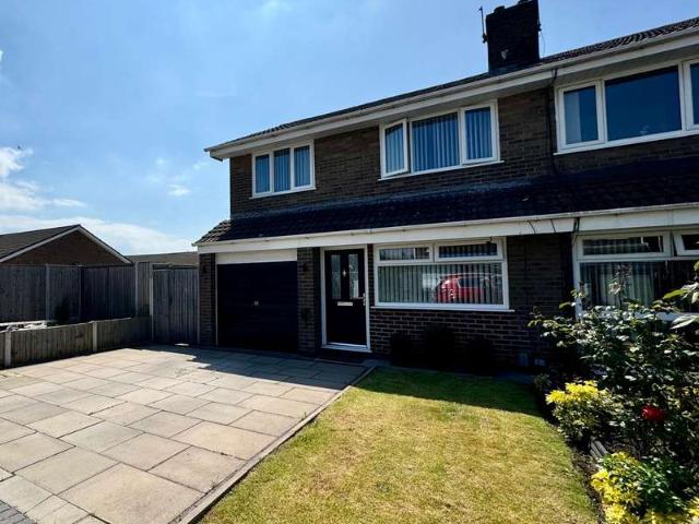 Farm for sale in Blowick, Southport