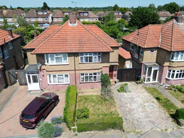 Farm for sale in Batchworth, Hertfordshire