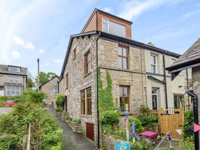 Farm for sale in Arnside