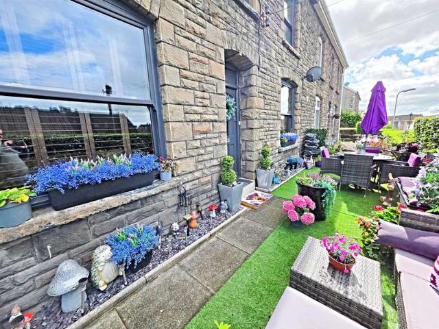 Farm for sale in Pantygraigwen, Pontypridd