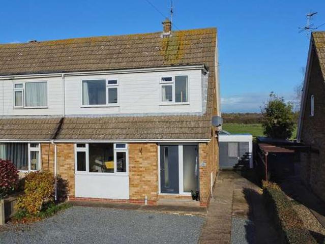 Farm for sale in Leven