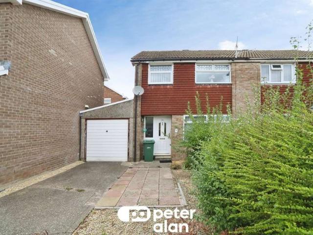 Farm for sale in Cefn Hengoed, Wales