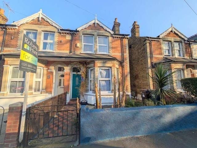 Farm for rent in London Borough of Hounslow, Feltham
