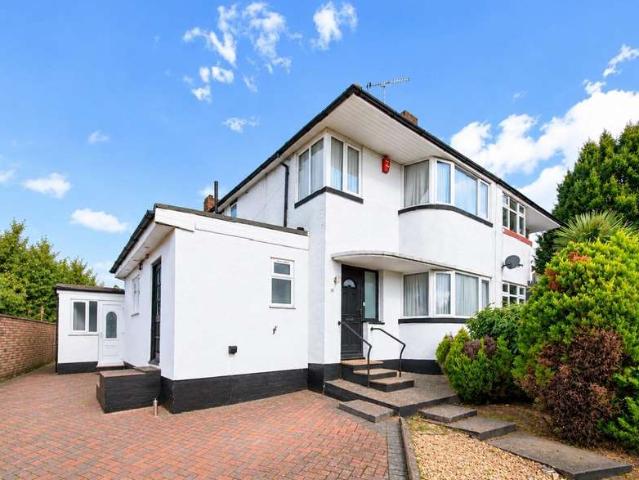 Farm for sale in Broadfields, Greater London