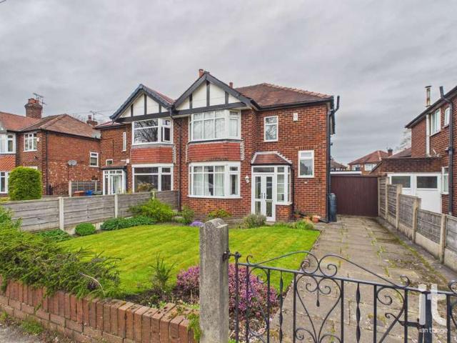 Farm for sale in Fiveways, Hazel Grove