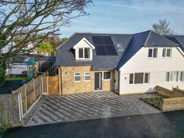 Farm for sale in St. Peter's, Acol
