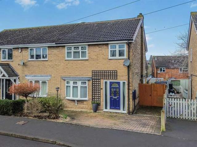 Farm for sale in Oversetts, Egginton