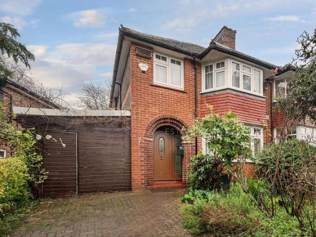 Farm for sale in Mill Hill, Greater London