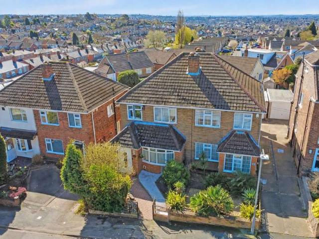 Farm for sale in Gedling, East Midlands