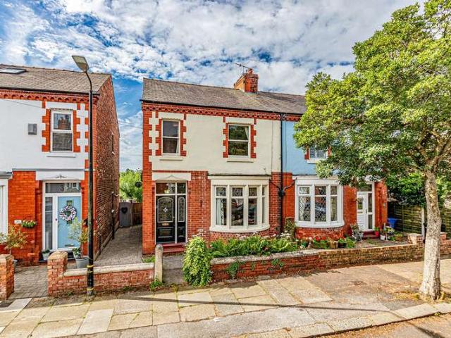 Farm for sale in Woodsend, Trafford Park