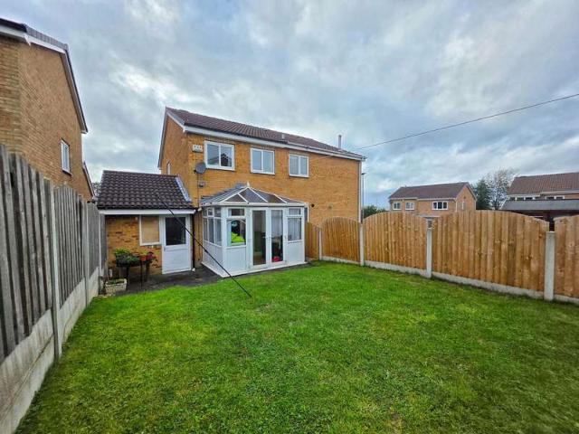 Farm for sale in Pogmoor, South Yorkshire