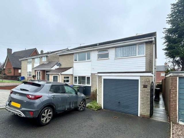 Farm for sale in Coseley, West Midlands