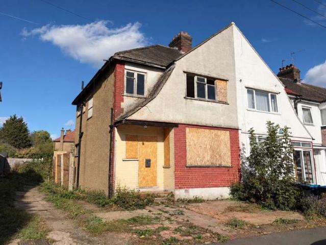 Farm for sale in London Borough of Brent, Greater London