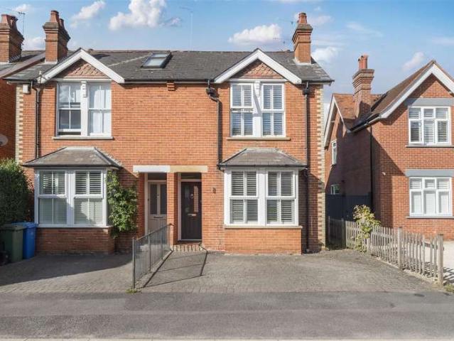 Farm for sale in Crowthorne