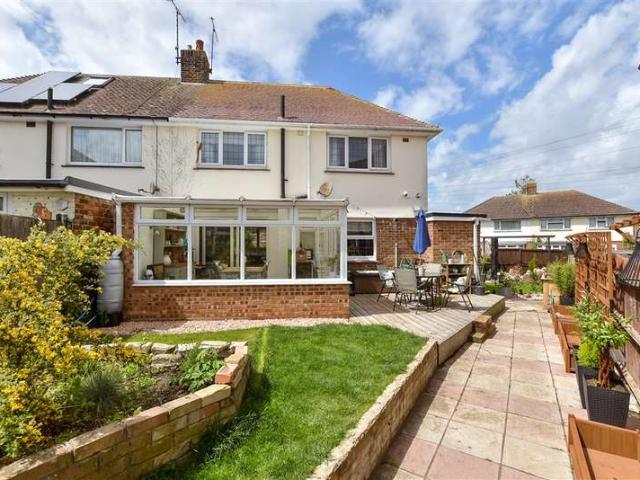 Farm for sale in Thurston Park, The Bridge