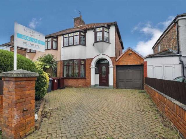 Farm for sale in Huyton, Knowsley