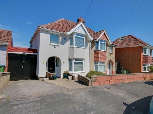 Farm for sale in Townhill Park, Southampton