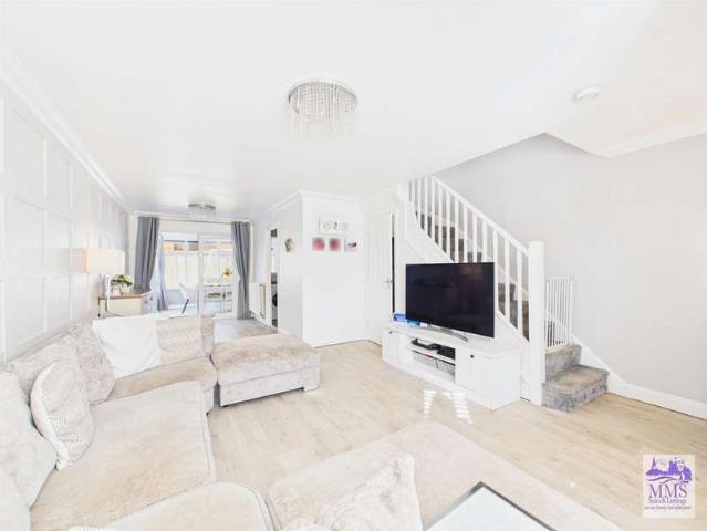 Farm for sale in Hoo St Werburgh
