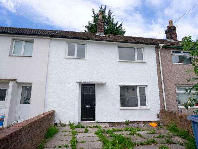 Farm for sale in New Bold, St Helens