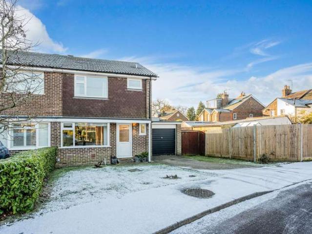 Farm for sale in Oxted, Hillview