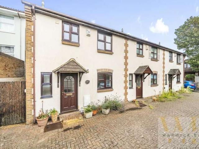 Farm for sale in Fishersgate, West Sussex