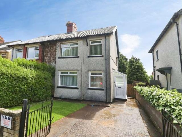 Farm for sale in Falcon Lodge, Wales