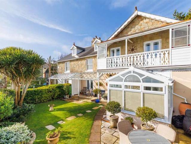 Farm for sale in Cowlease, Ventnor