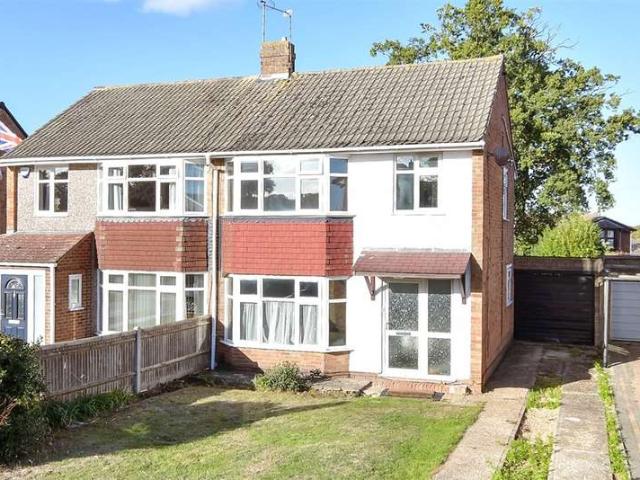 Farm for sale in Walderslade, Chatham