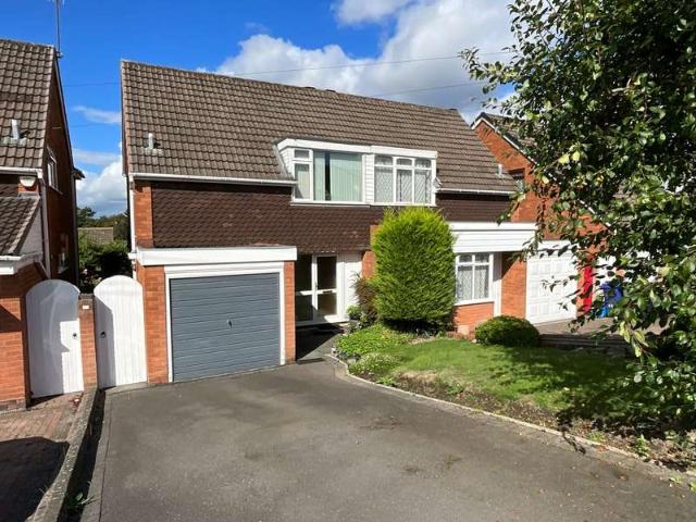 Farm for sale in Halesowen, West Midlands