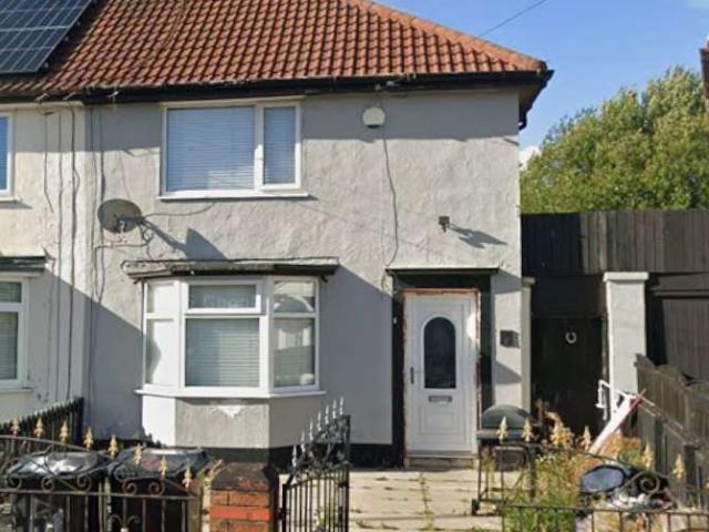 Farm for sale in Page Moss, Huyton